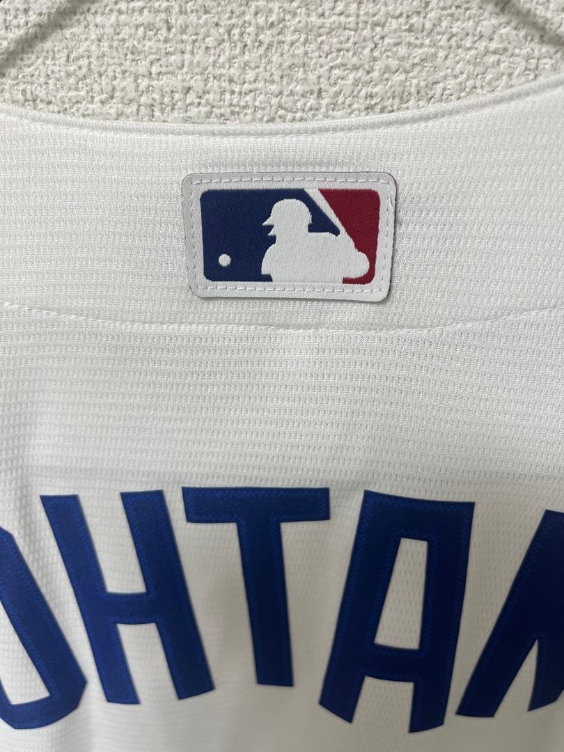 新品・未使用 ドジャース 大谷翔平17ユニフォーム ホワイト　Mサイズ