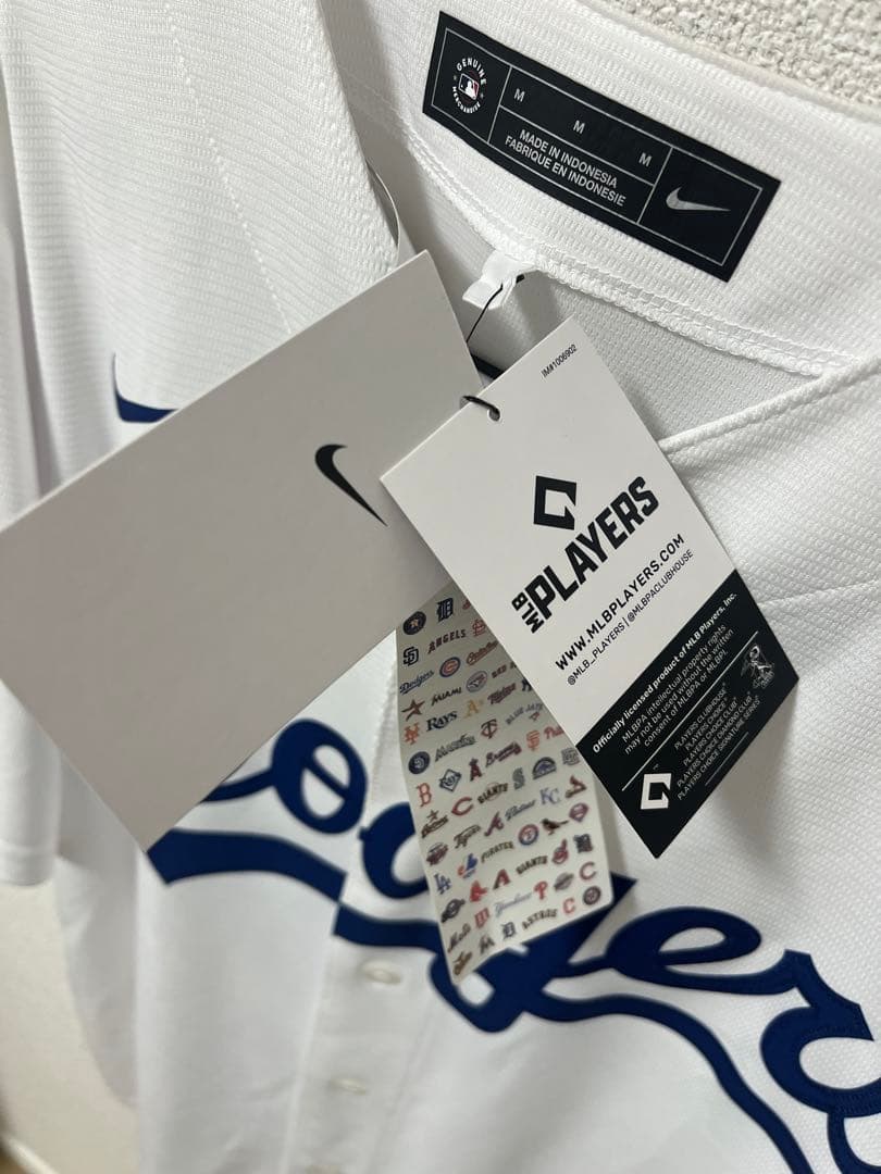 新品・未使用 ドジャース 大谷翔平17ユニフォーム ホワイト　Mサイズ