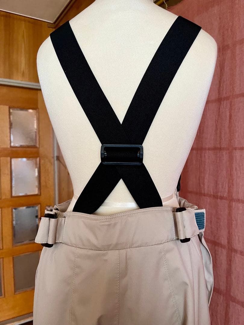 女性用スノーボードウェア（ブラウン/ベージュ）