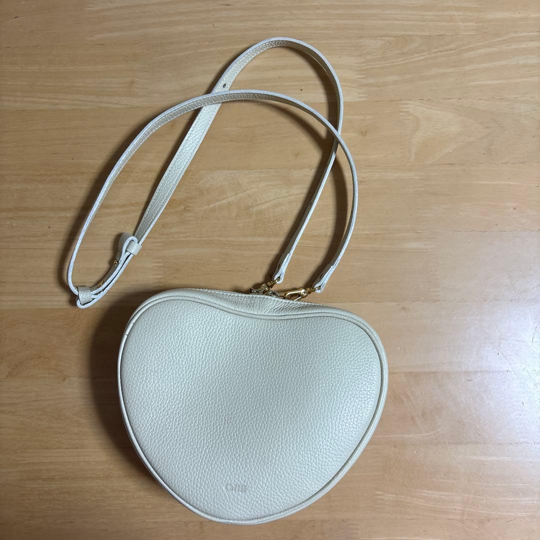 chiiiibag レザー ハート ショルダー　ホワイト