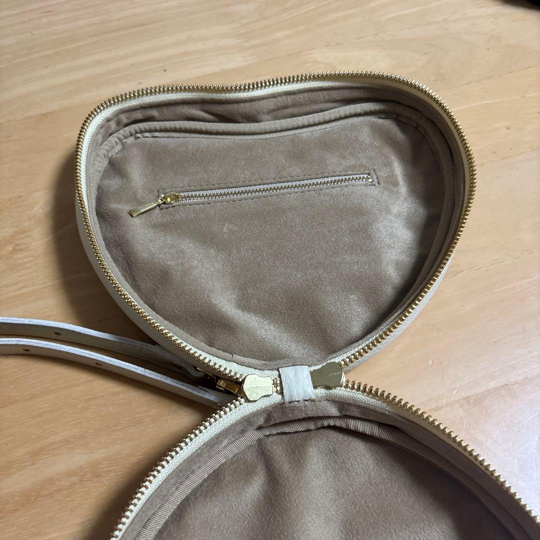 chiiiibag レザー ハート ショルダー　ホワイト