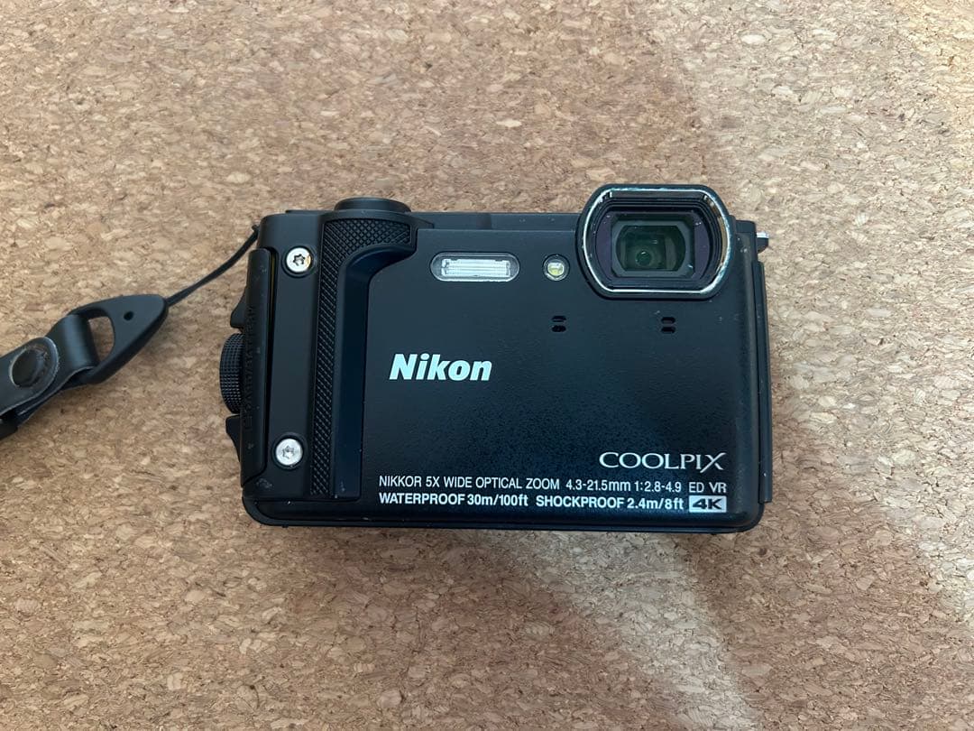 Nikon COOLPIX W300 水中カメラ