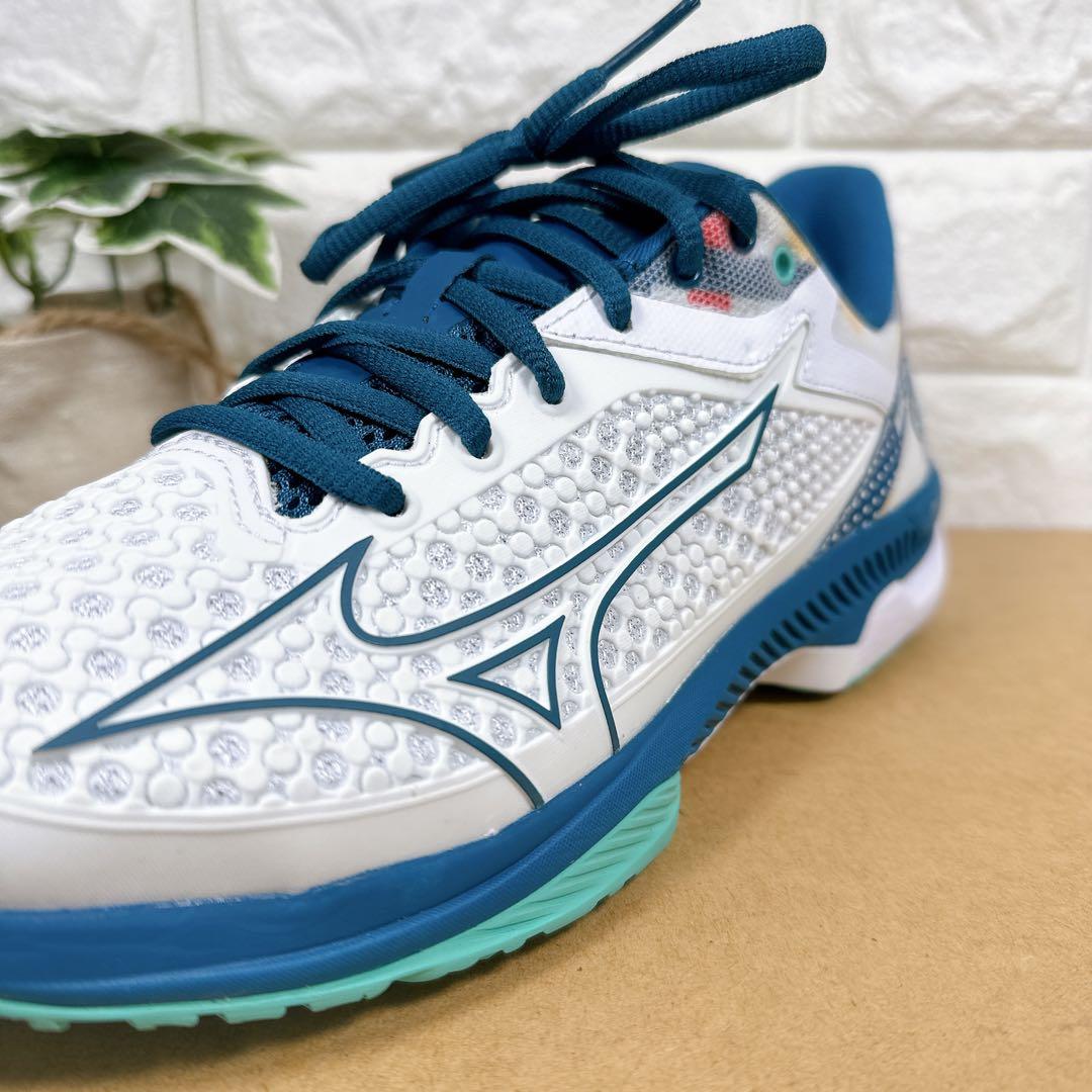 箱付き　ミズノ　テニスシューズ　25.5㎝　ウェーブエクシード　軽量　即日発送