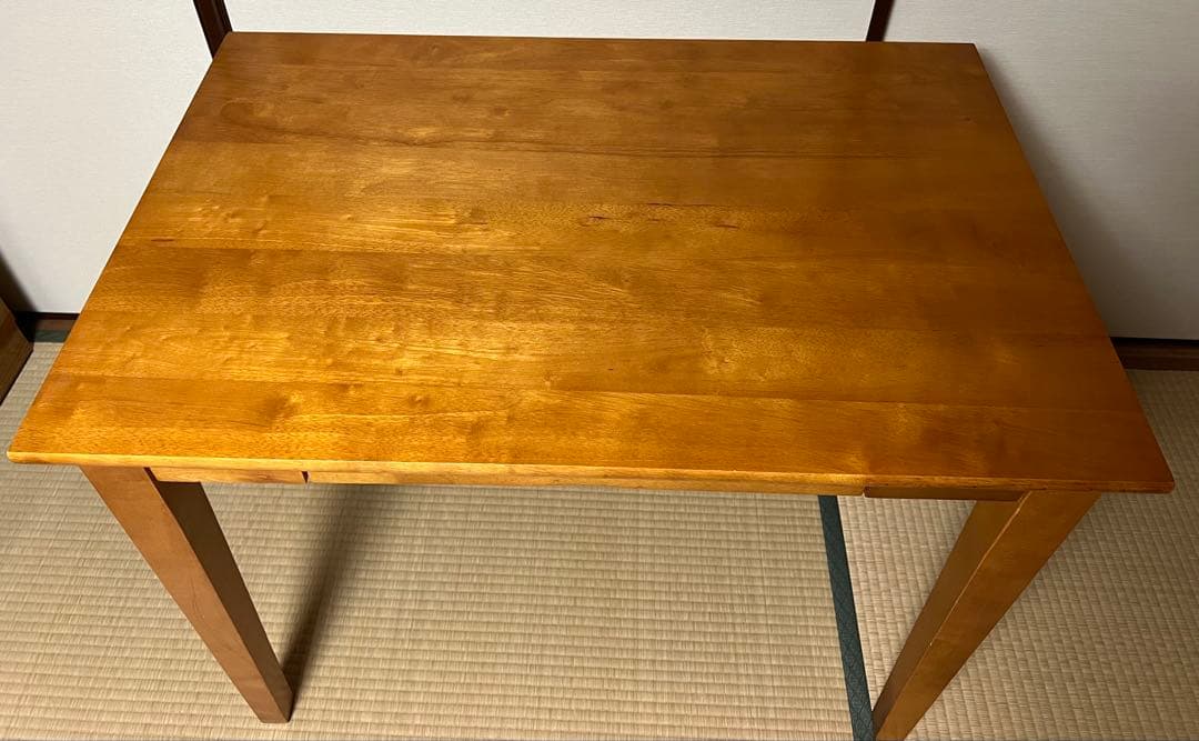 ヤマソロ製木製デスク引出し付き　(チェアーは譲渡済み)