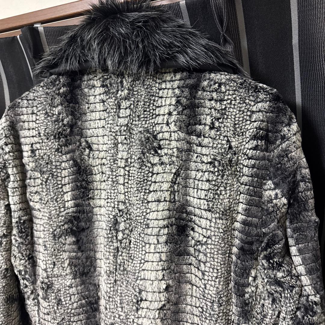 トルネードマート 抜染エンボスクロコファーロングコート