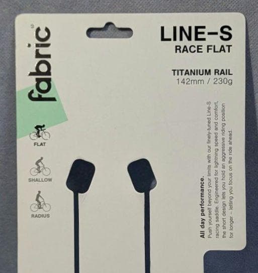 fabric line-s race flat チタンレール　サドル