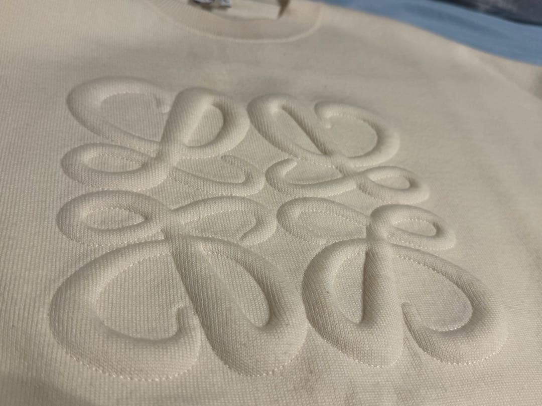 平野紫耀着用　LOEWE ロエベ エンボス アナグラムニット 白 XS