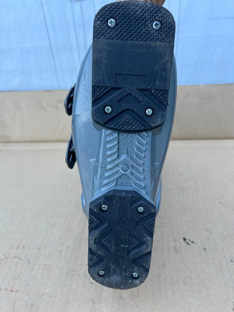 NORDICA ノルディカ スキーブーツ EASY MOVE 8 25.5cm