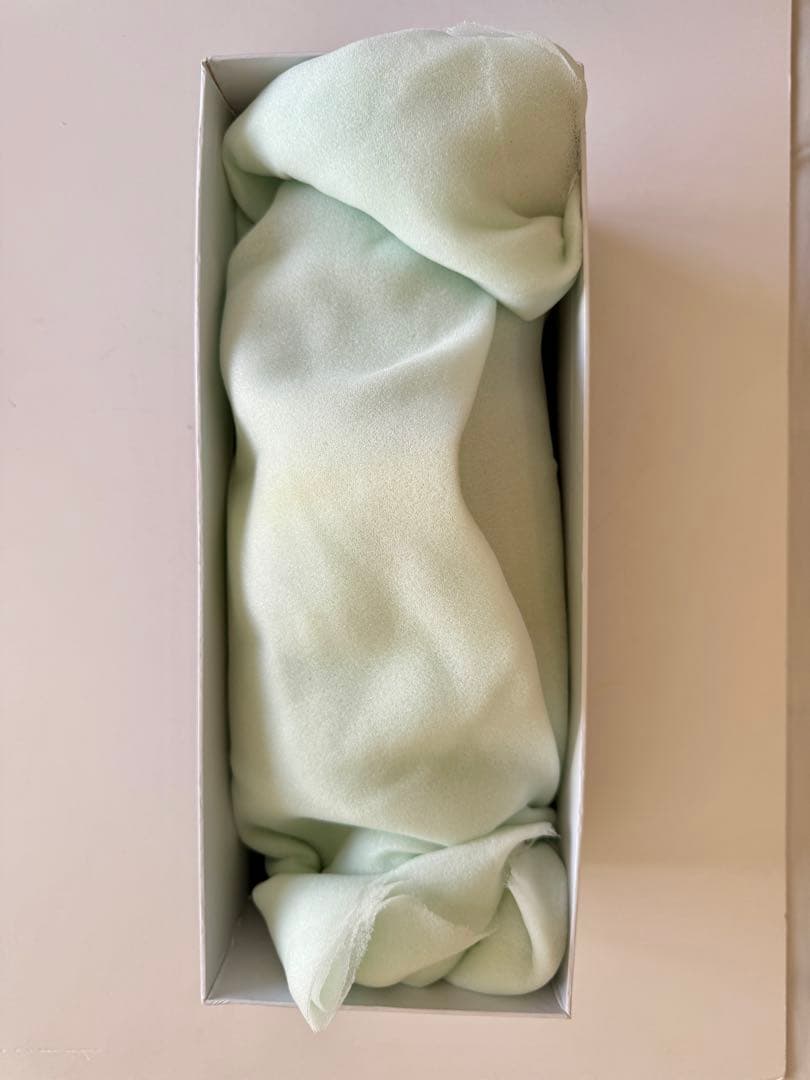 新品】Minh Long I 蓮の花柄 陶磁器花瓶 ベトナム製 限定品ミンロン