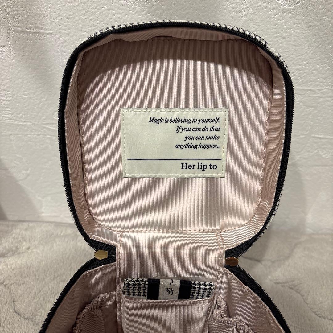 Herlipto HLT Jacquard Vanity Bag silver - メルカリ