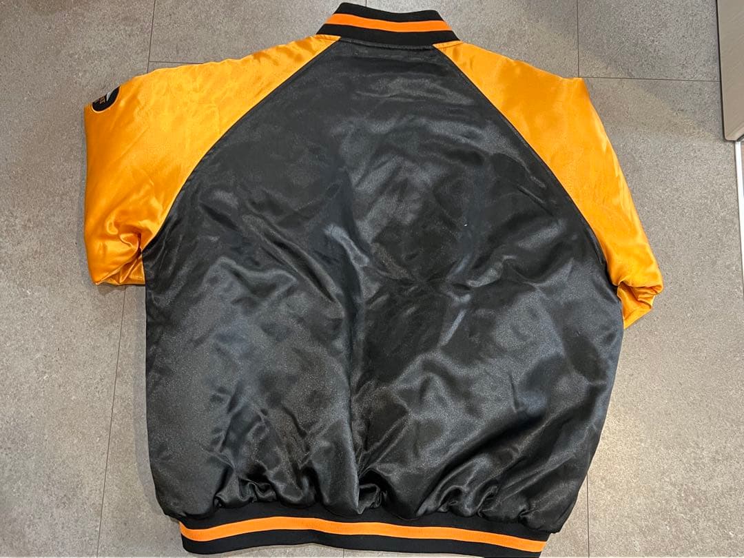 読売ジャイアンツ シーズンシートオーナーズジャケット フリーサイズ