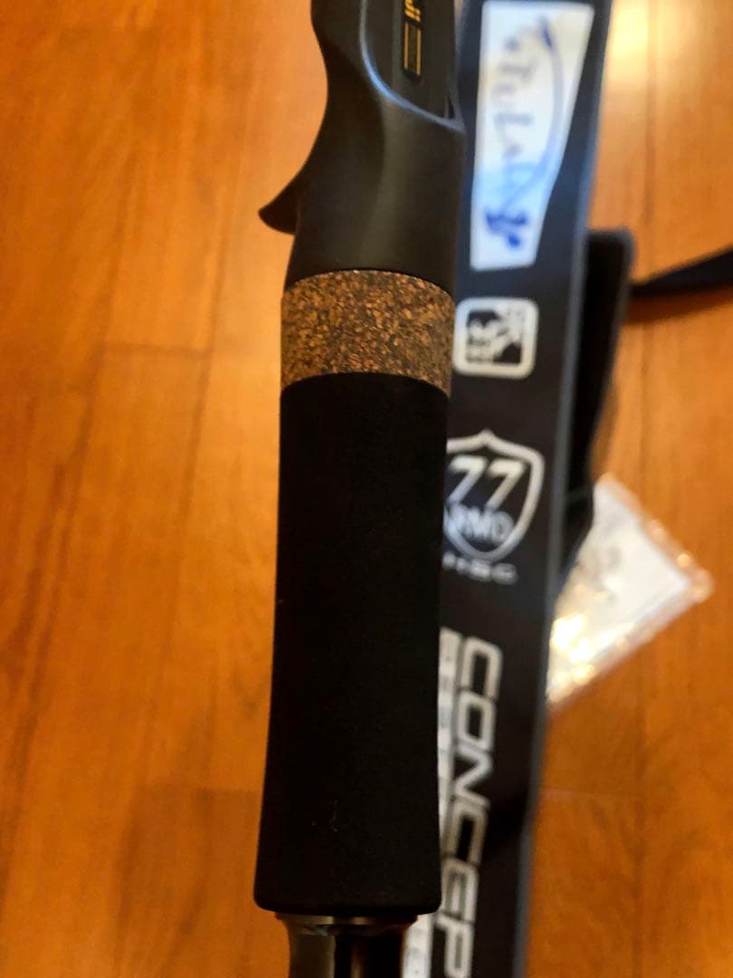 保証書付き　ツララ モンストロ 77HSC conceptdistraction