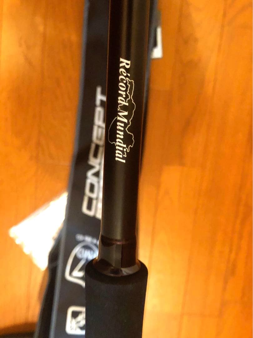 保証書付き　ツララ モンストロ 77HSC conceptdistraction