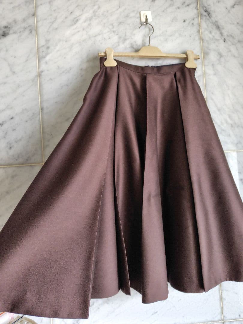 BLAMINKウールシルクタックスカート