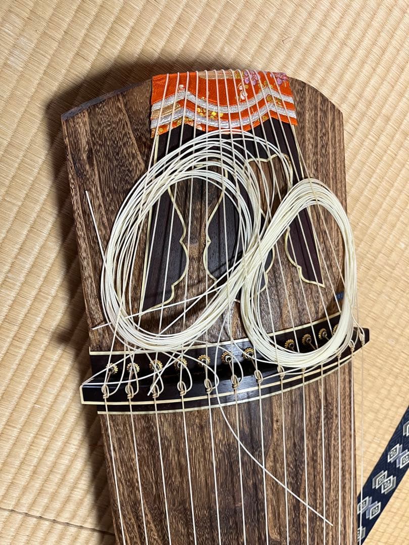 琴　13弦　ケース付　箏　和琴