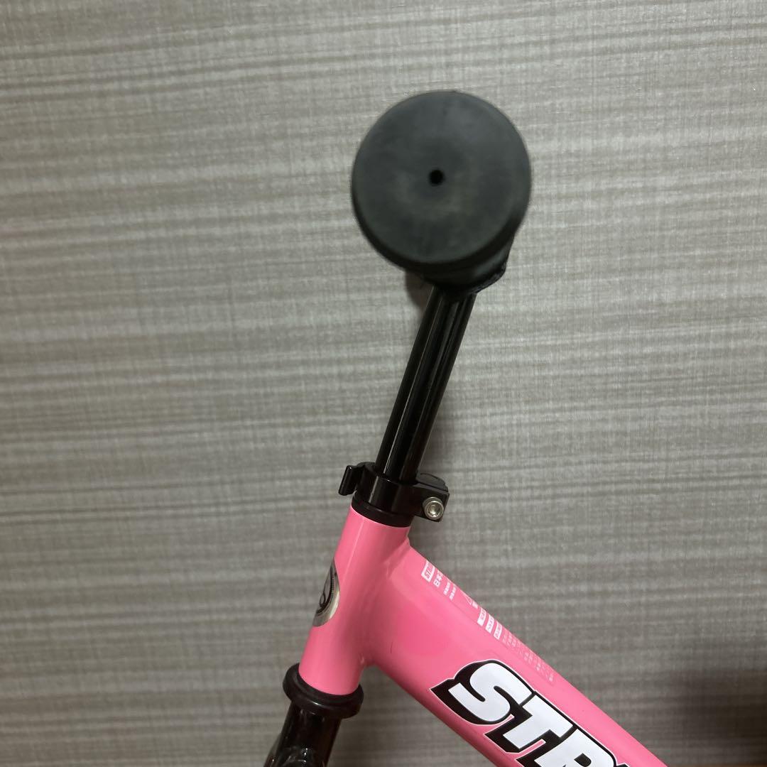 【美品】STRIDER ストライダー　スポーツ　ピンク　12インチ　キックバイク
