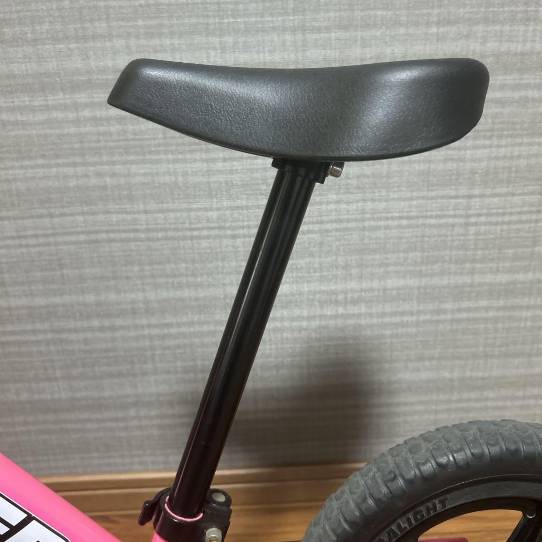 【美品】STRIDER ストライダー　スポーツ　ピンク　12インチ　キックバイク