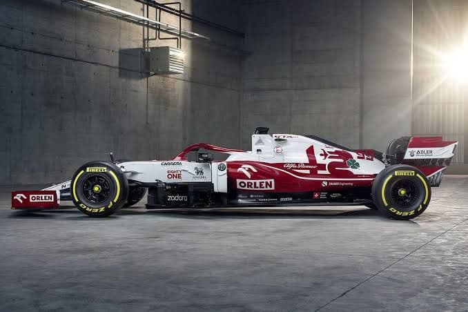 アルファロメオF1c41ミニカー1/18キミライコネン ラストラン - メルカリ