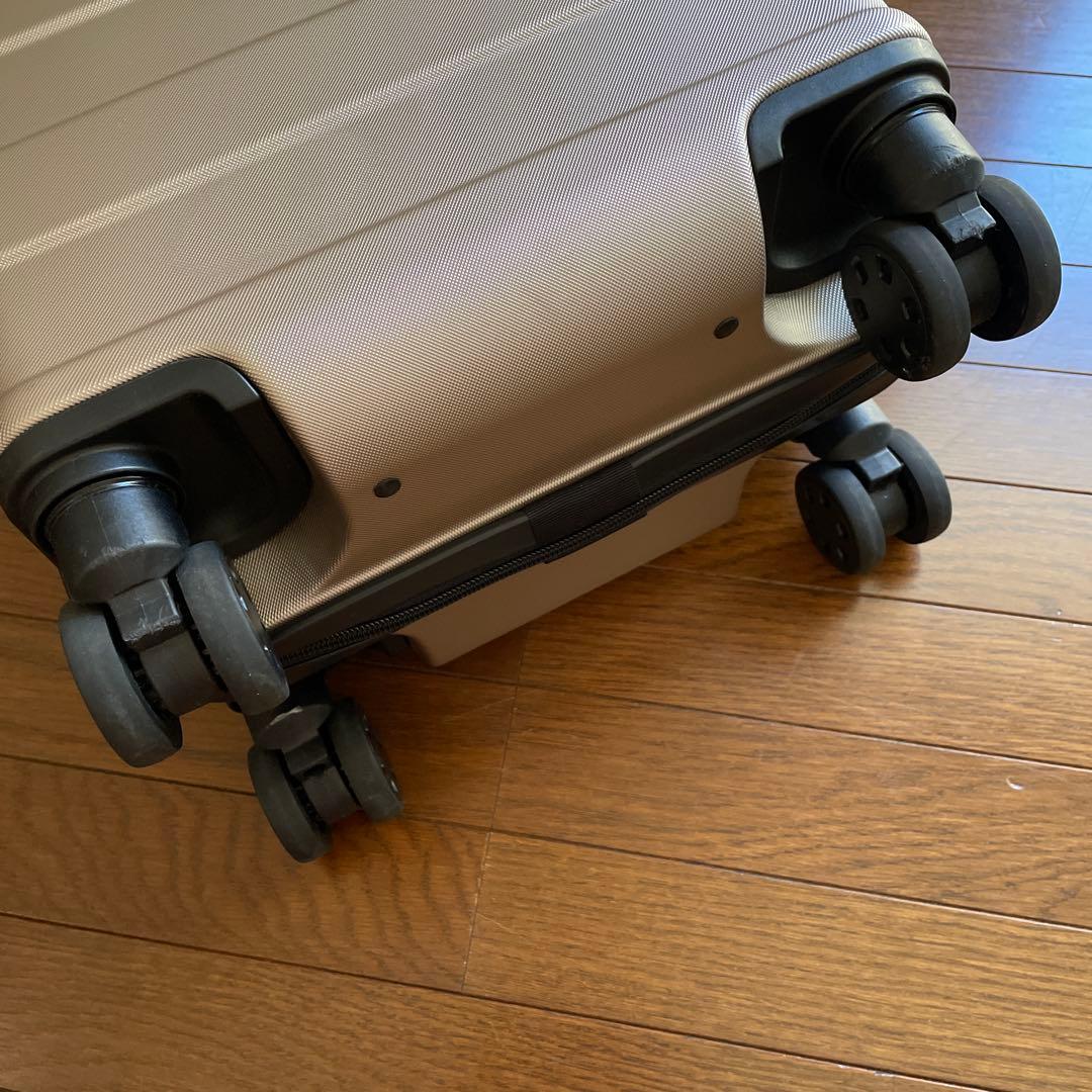 無印良品スーツケース19リットル