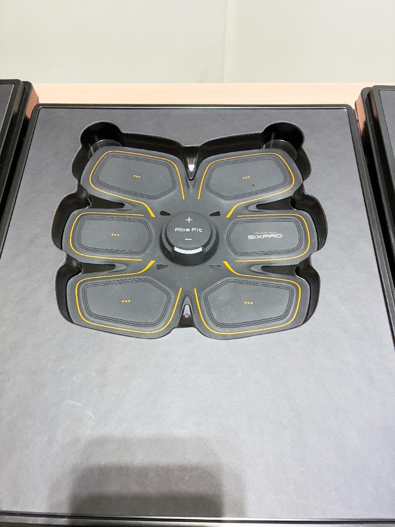★3個☆SIXPAD EMSマシン【Abs Fit2/Leg Belt】FPLL