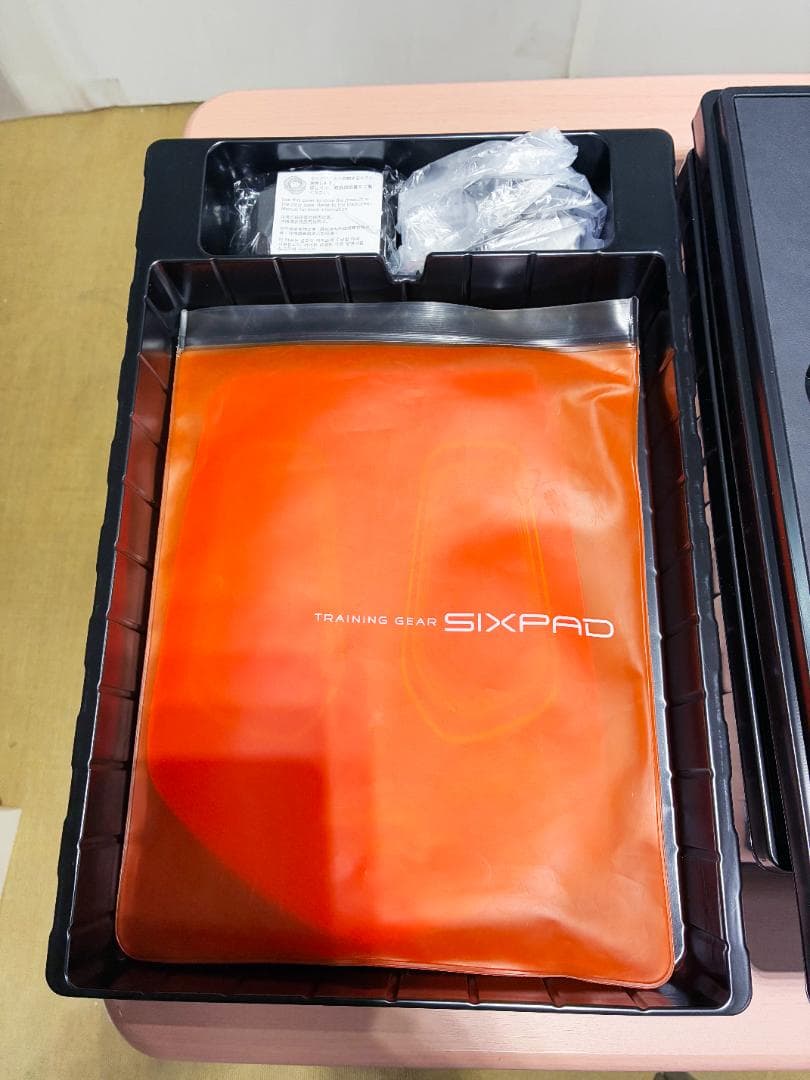 ★3個☆SIXPAD EMSマシン【Abs Fit2/Leg Belt】FPLL