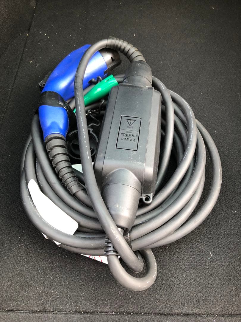 プリウス50 EV充電けーブル