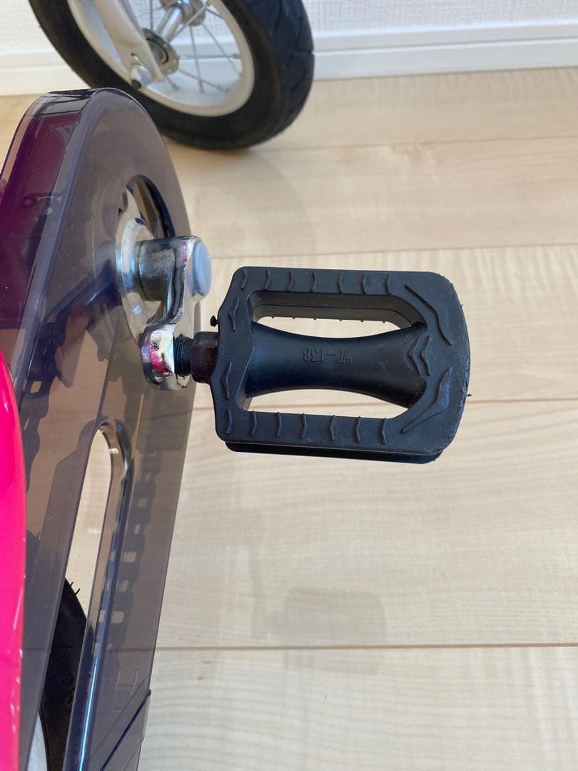 へんしんバイク ピンク バランスバイク　10インチ　スタンド付