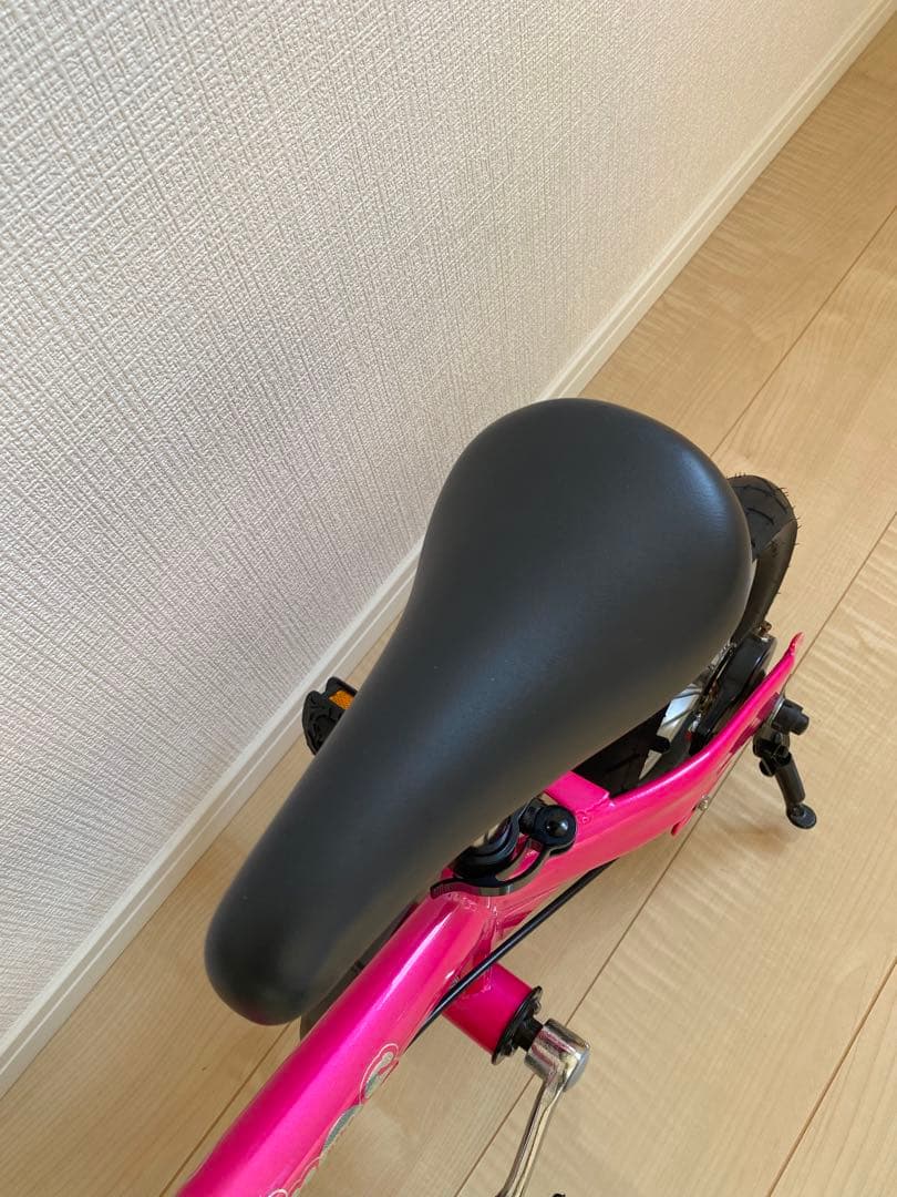 へんしんバイク ピンク バランスバイク　10インチ　スタンド付