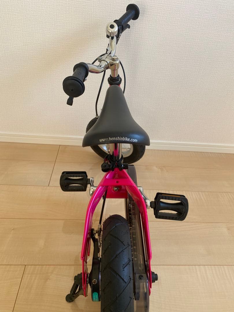 へんしんバイク ピンク バランスバイク　10インチ　スタンド付