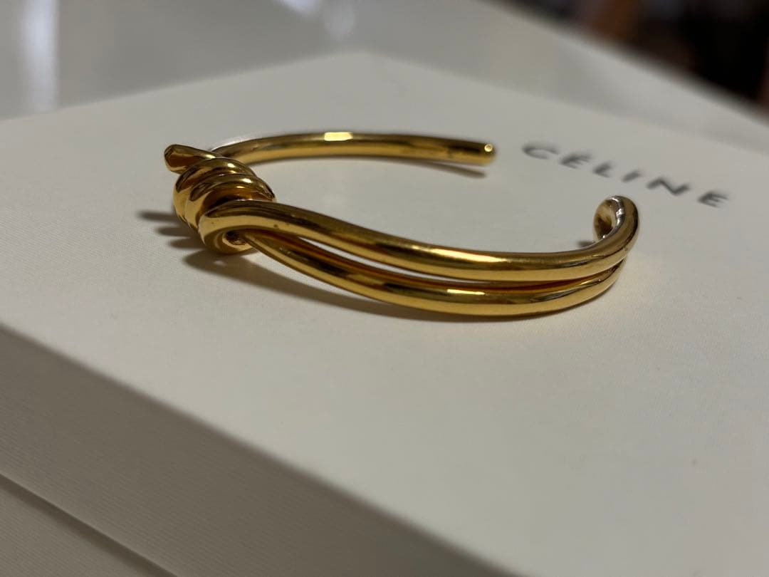 CELINE バーベルエクストラシン ノットバングル