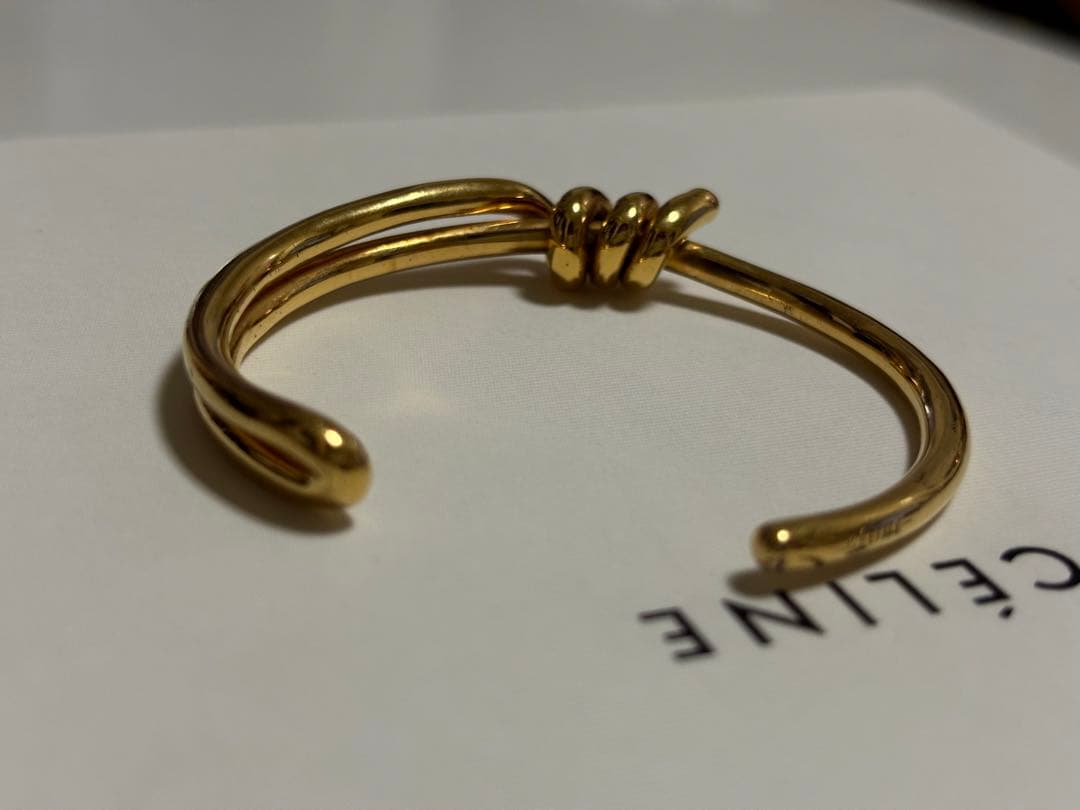 CELINE バーベルエクストラシン ノットバングル