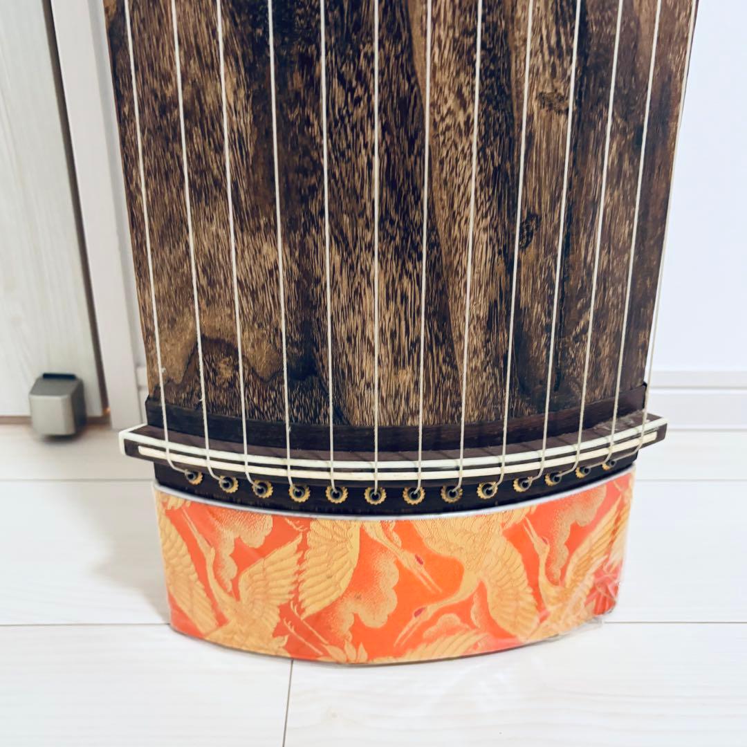 箏　13弦　すだれ彫り　和楽器　並甲 全長約181cm 収納バッグ　おまけ付き