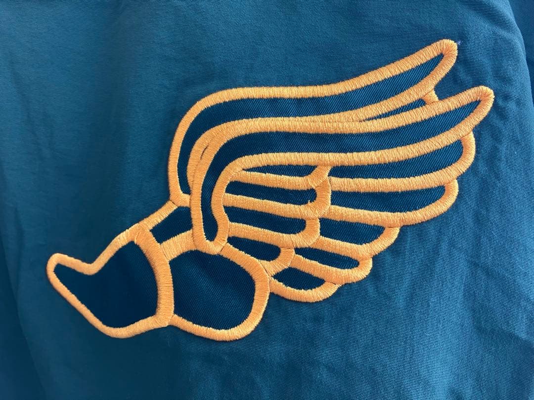 GAMESPORTSWEAR米国製レア品プルオーバーウィングロゴ刺繍VT - メルカリ