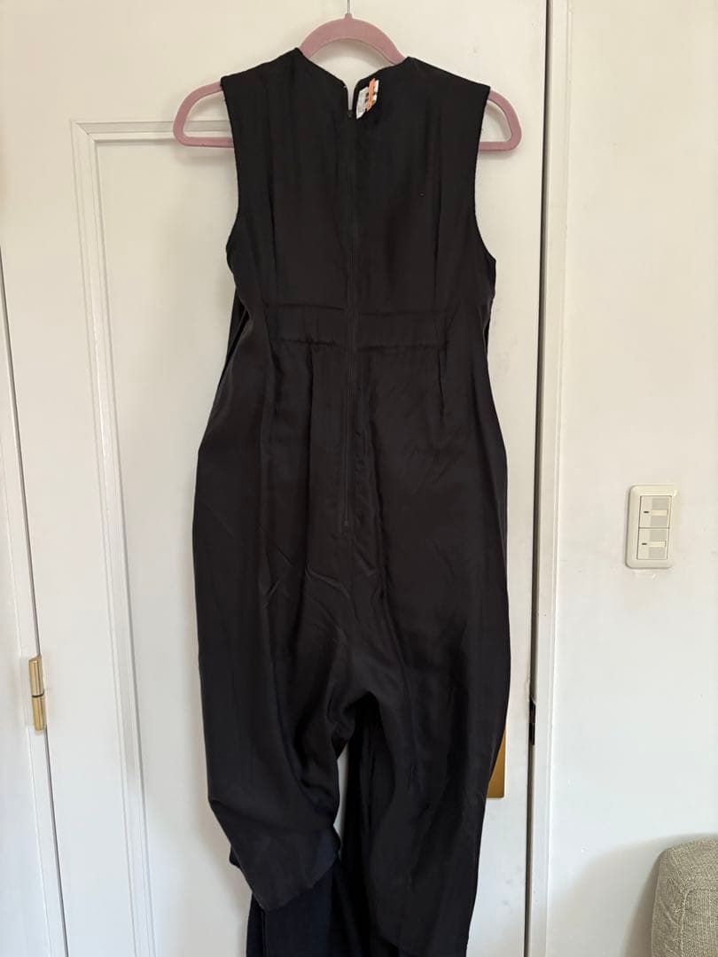 noir kei ninomiya フリルデザイン 黒オールインワン