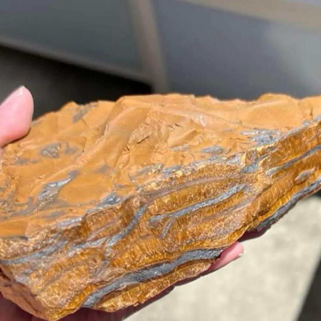 虎目石 タイガーアイ 原石 1.6kg 【完全天然•非加工】