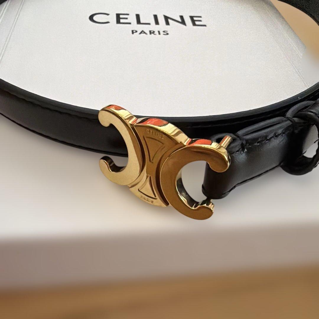 セリーヌ　トリオンフ　ベルト　スモール