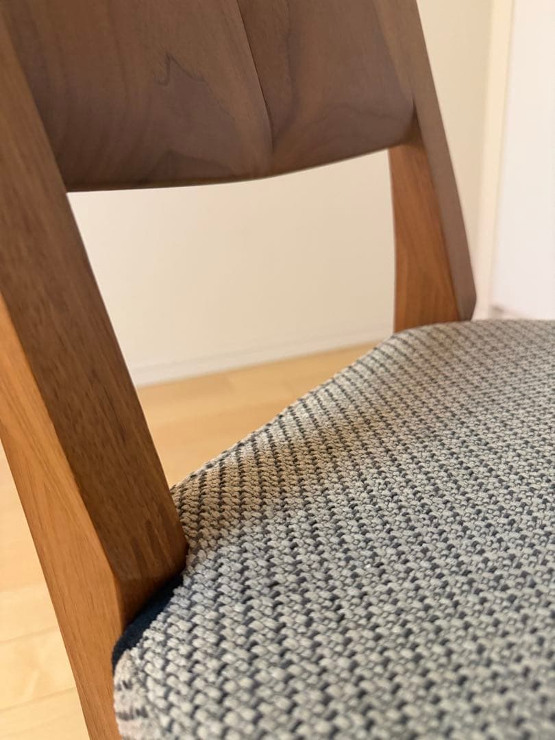 【カリモク家具】　ダイニングチェア