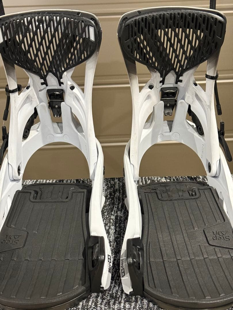 GENESIS スノーボード ビンディング バートン　ステップオン　M サイズ