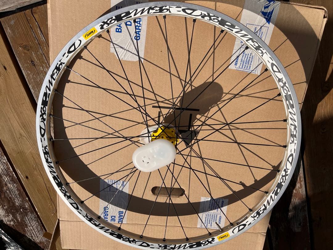 希少　MAVIC 前輪ホイール シルバー