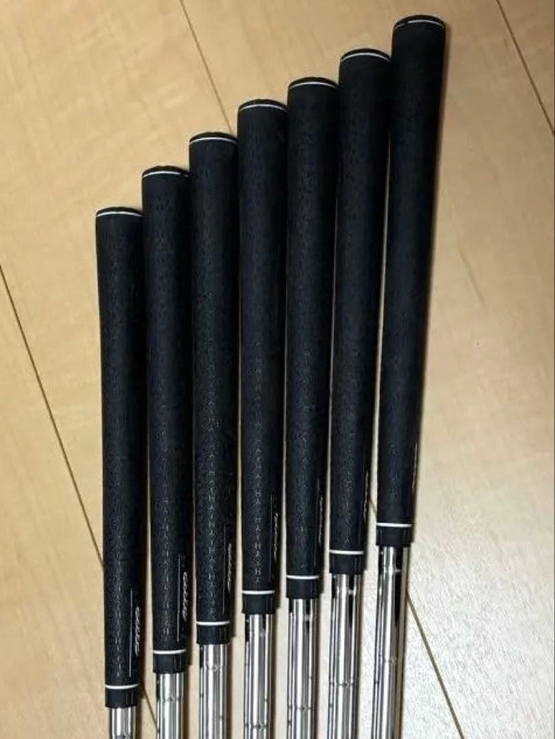 タイトリスト T100S アイアン　4~PW 7本セット