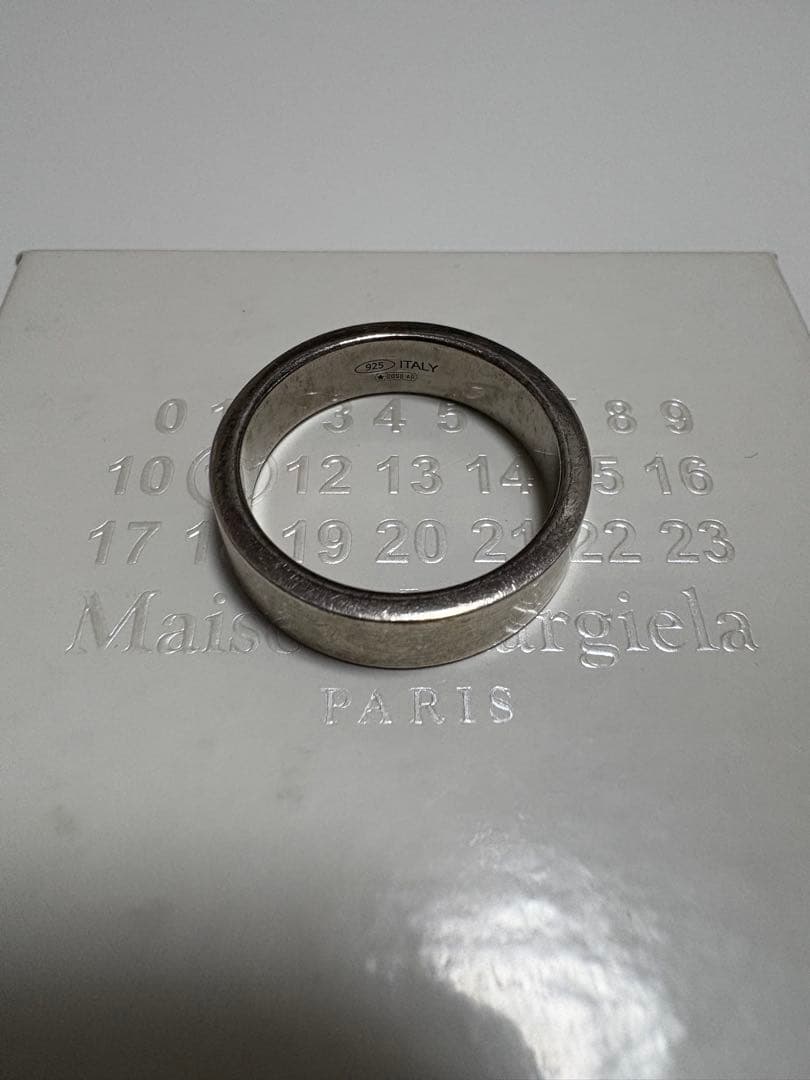 Maison Margiela リバースロゴリング