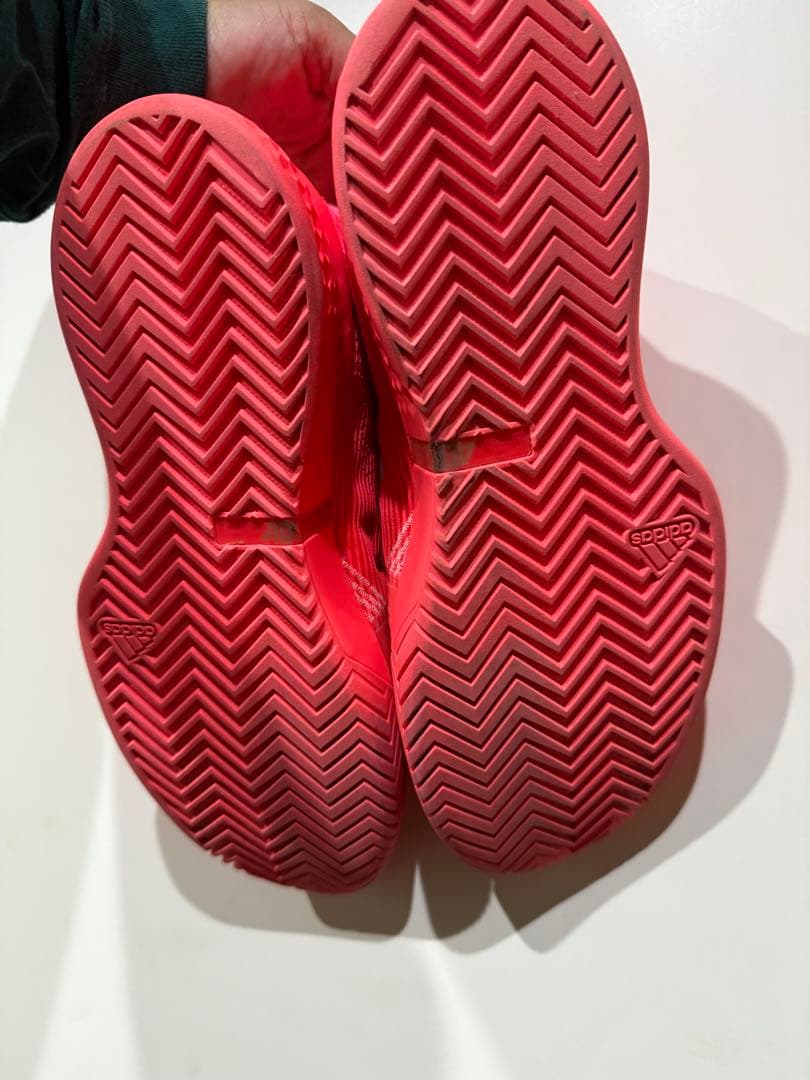 adidas マルチコートモデル