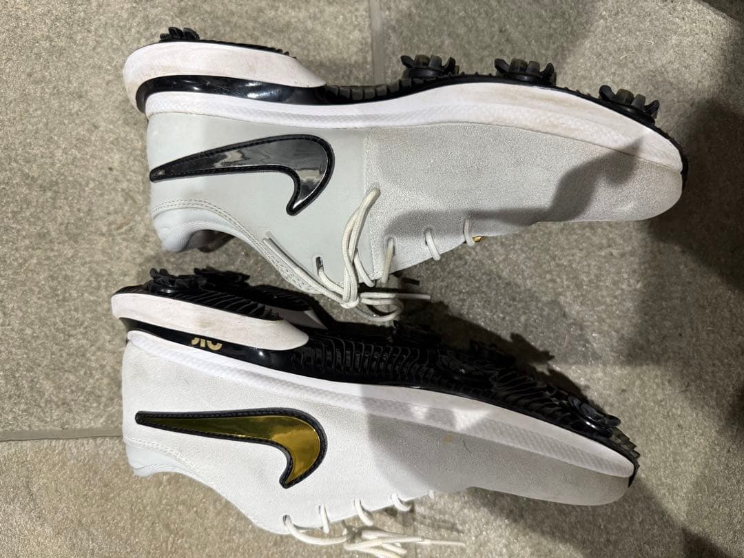 Nike ゴルフシューズ ホワイト　ビクトリー3