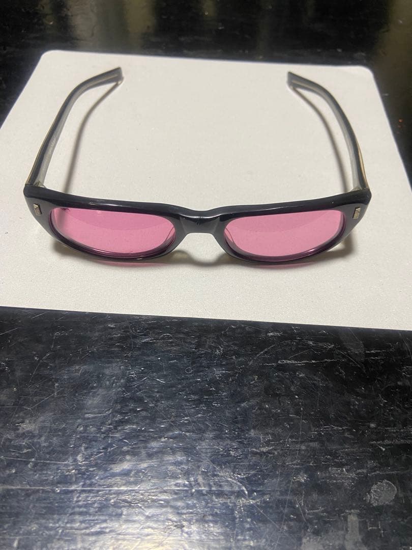 ストゥーシー　サングラス