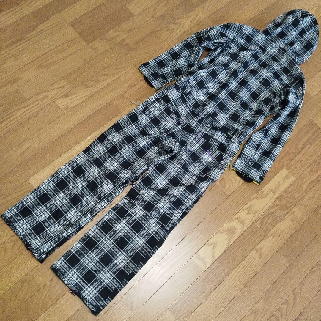 【極美品】xnix　スノボーウェア　S