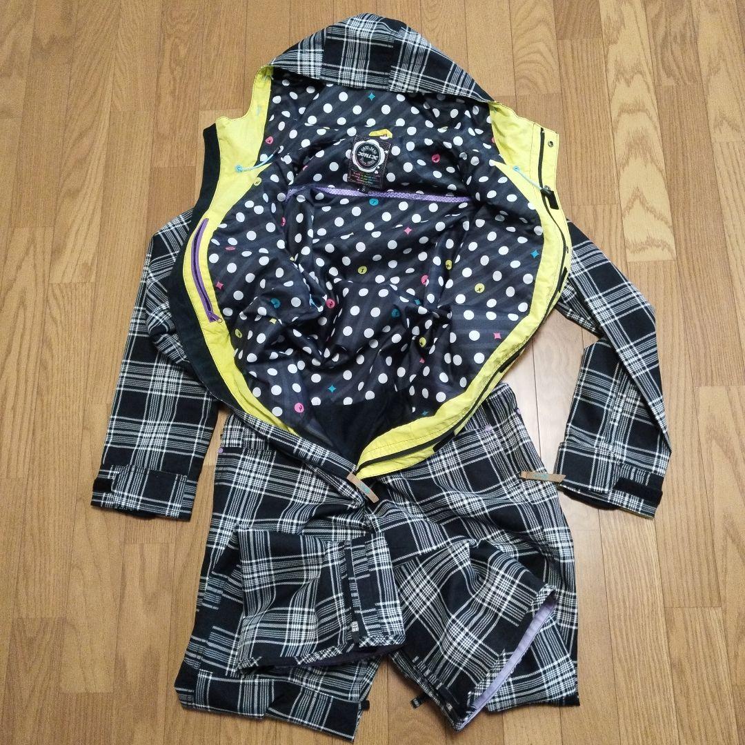 【極美品】xnix　スノボーウェア　S