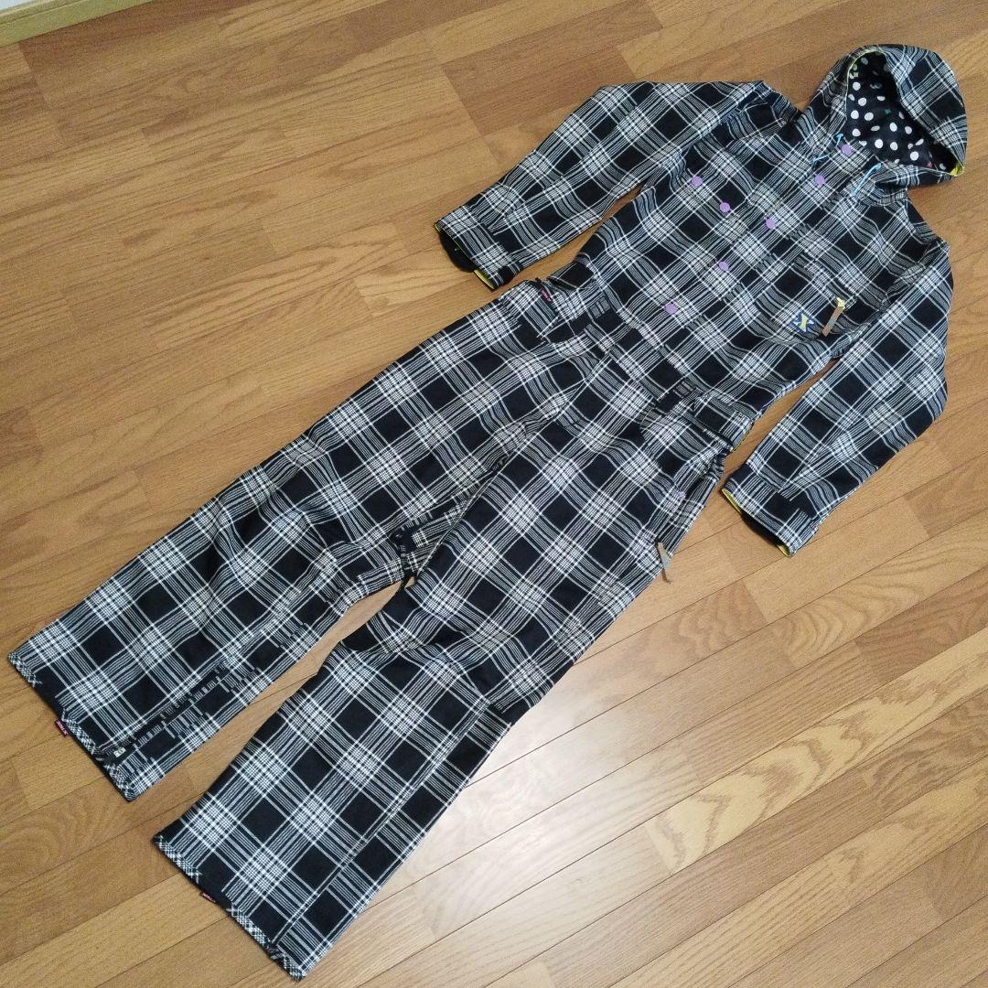 【極美品】xnix　スノボーウェア　S