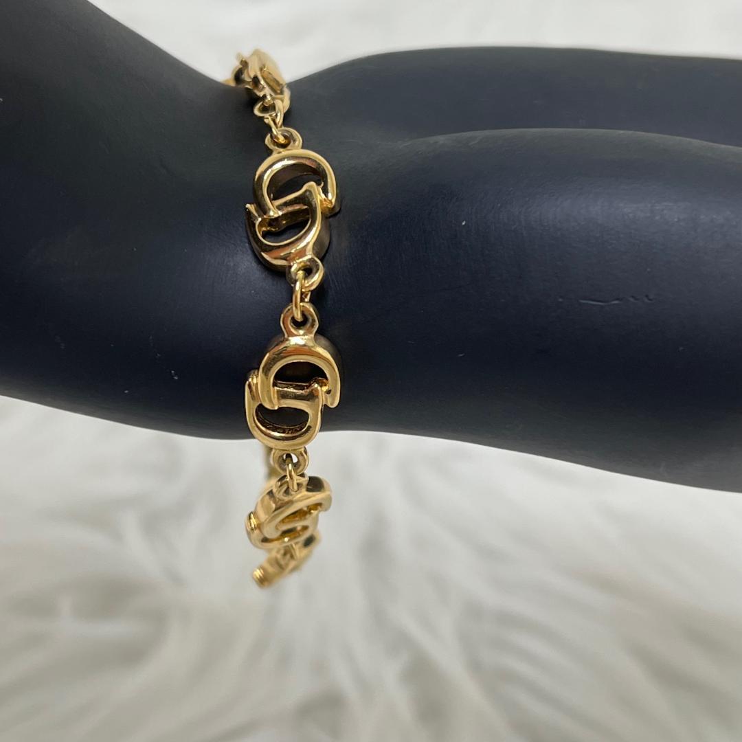 未使用級✨ディオールChristianDior　ゴールドブレスレット人気デザイン