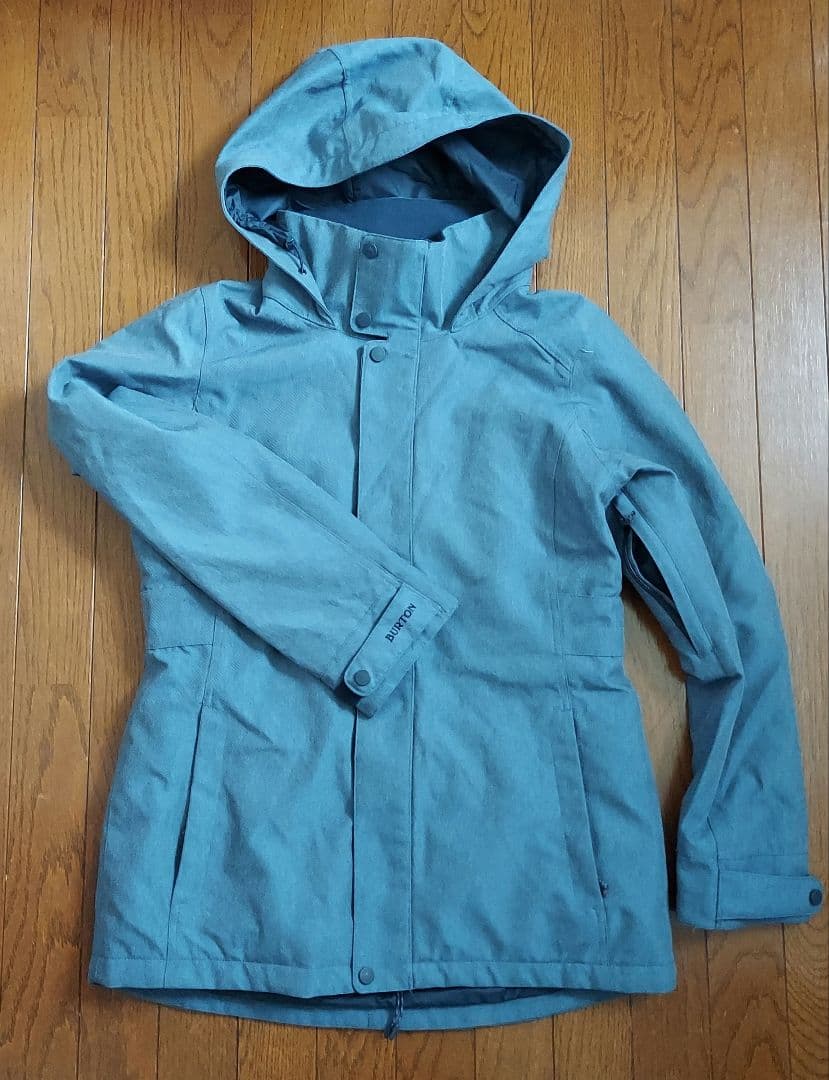 Burton スノーボードウェア Mサイズ上下セットパスケース付き 水色