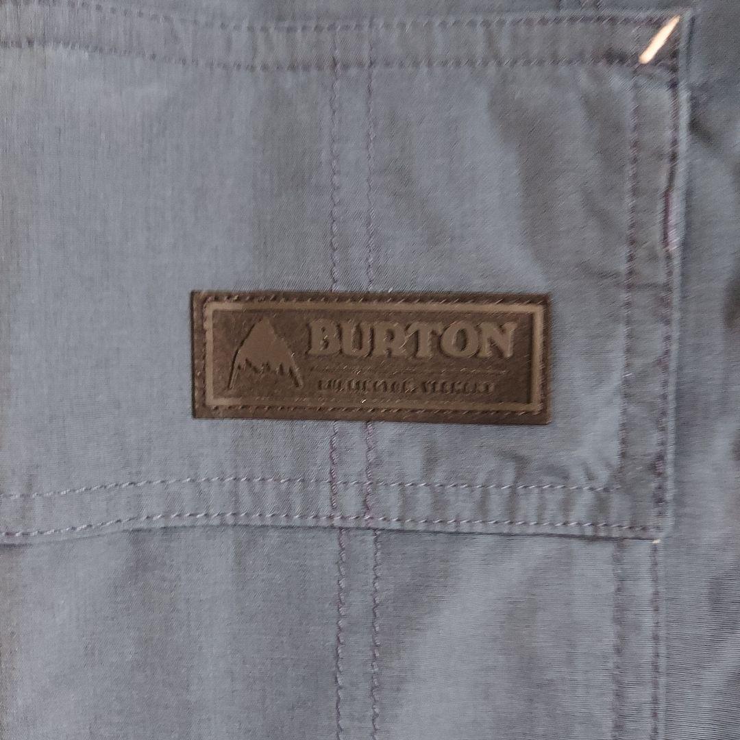 Burton スノーボードウェア Mサイズ上下セットパスケース付き 水色